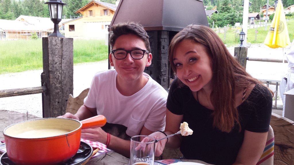 2016-07-05 _ 19-24-44 - 20160705_192445 - by Sylvie (S4).jpg