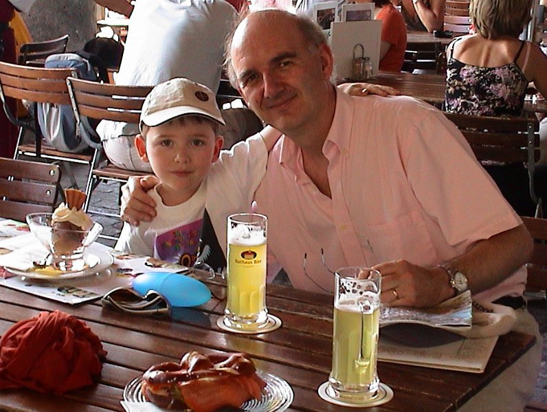 DSC03923-rec-portrait.jpg