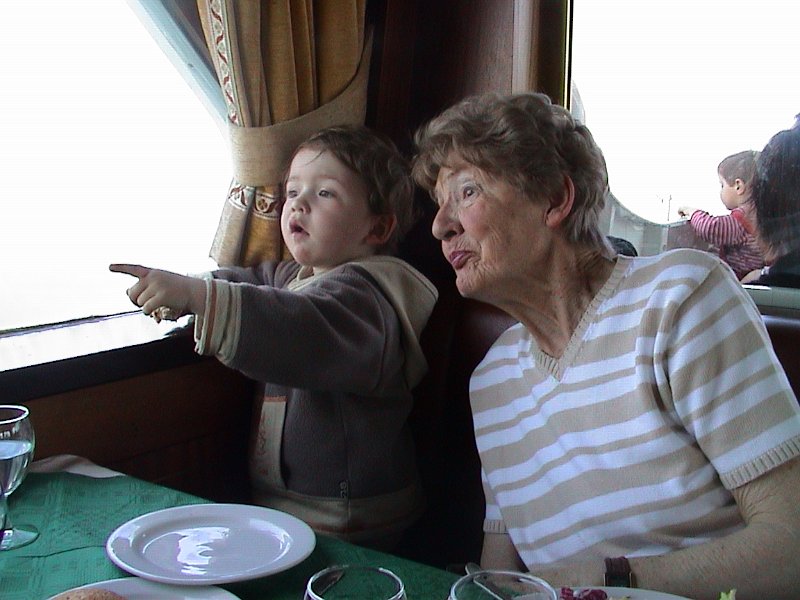 DSC00643.JPG - Croisière de midi, sur le bateau "Ville de Genève"